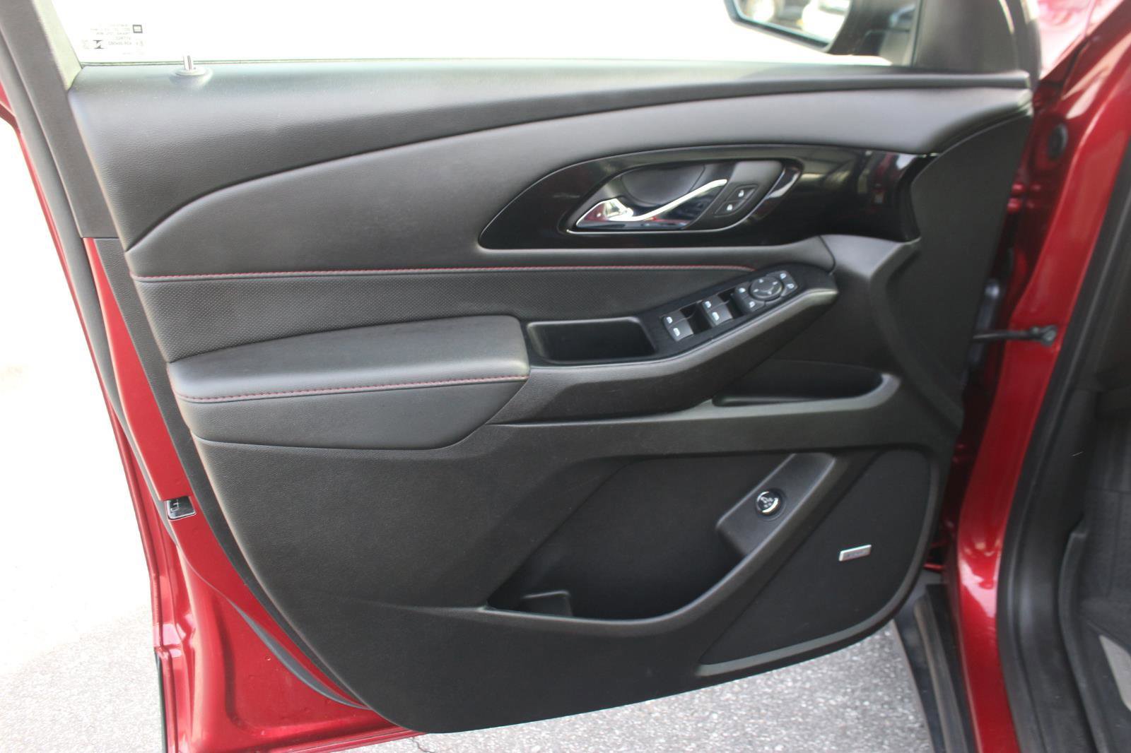 Used 2024 Chevrolet Traverse RS w/ LPO, Floor Liner Package image 14