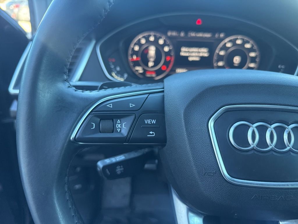 Used 2020 Audi Q5 2.0T Premium Plus w/ Premium Plus Package image 13