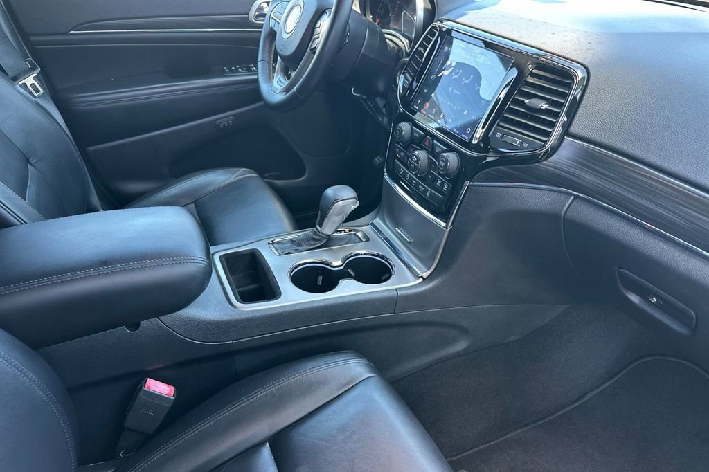 Used 2019 Jeep Grand Cherokee Limited RWD image 18