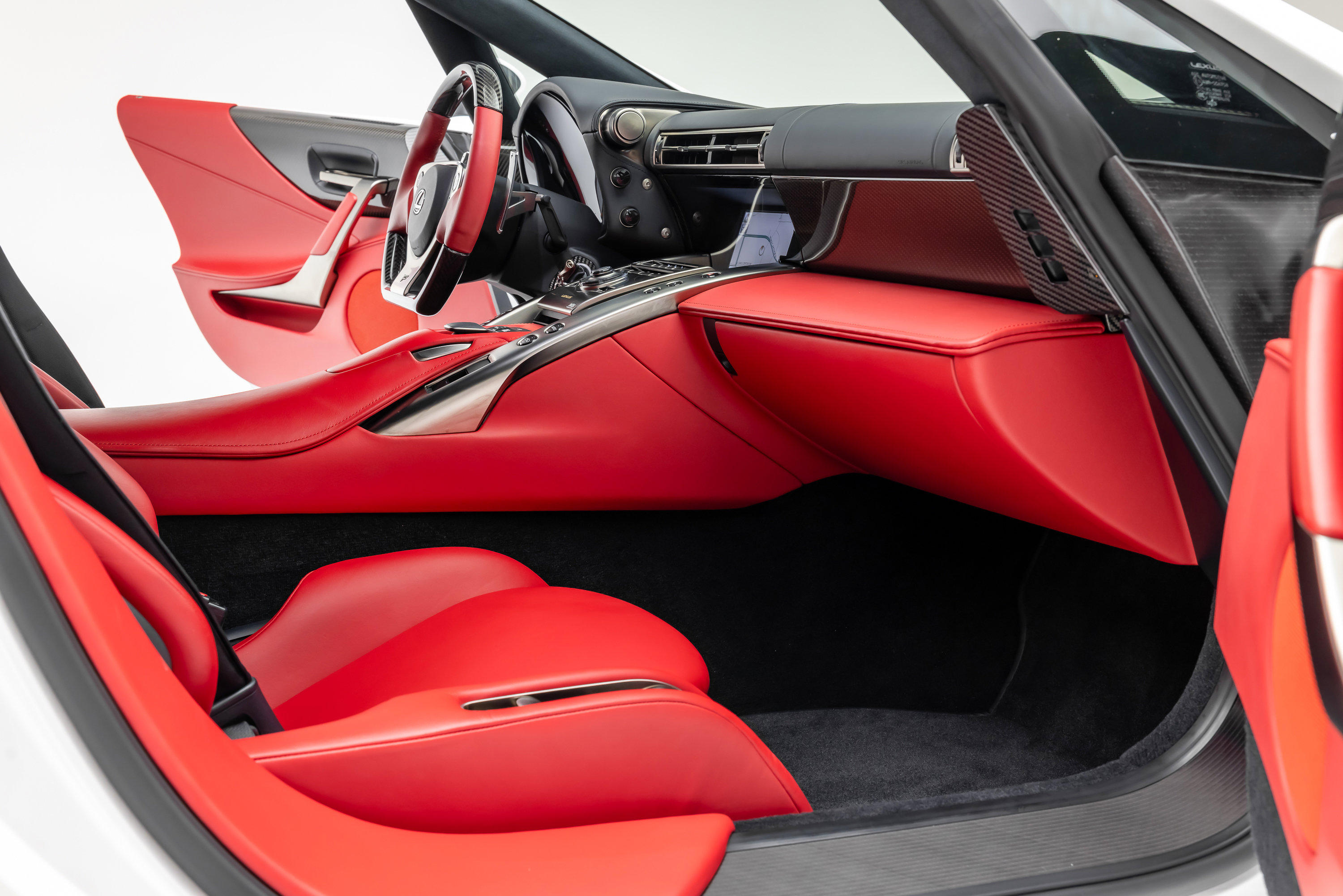Used 2012 Lexus LFA RWD image 87