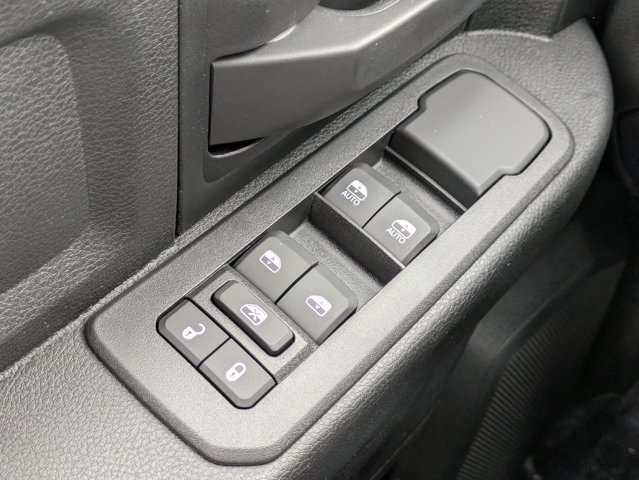 New 2026 RAM 2500 Tradesman AWD/4WD image 23