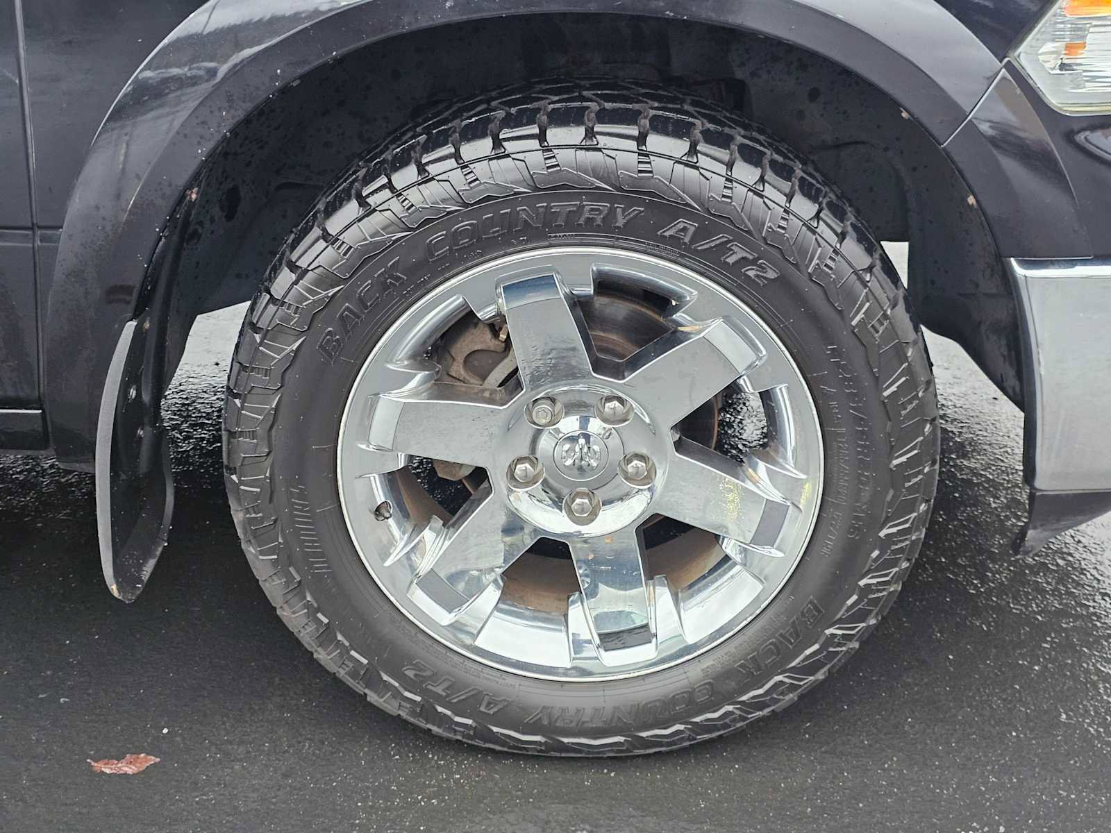 Used 2011 RAM 1500 Laramie w/ Protection Group image 9