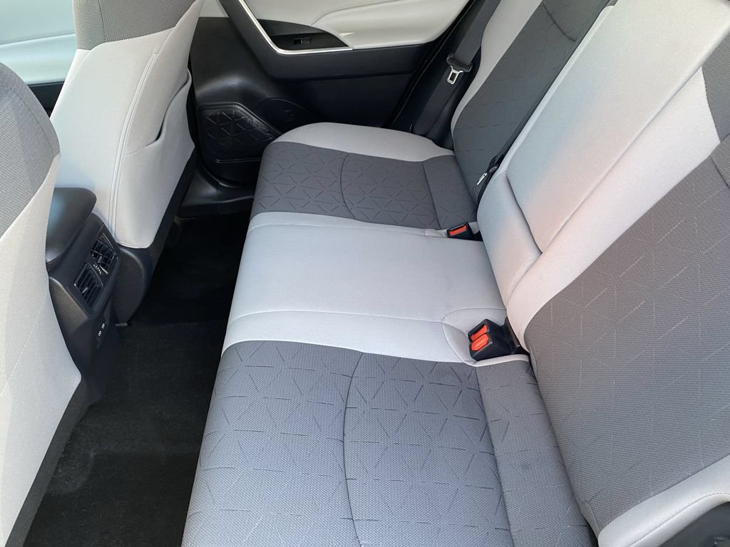 Certified 2025 Toyota RAV4 XLE w/ Convenience Package FWD image 20