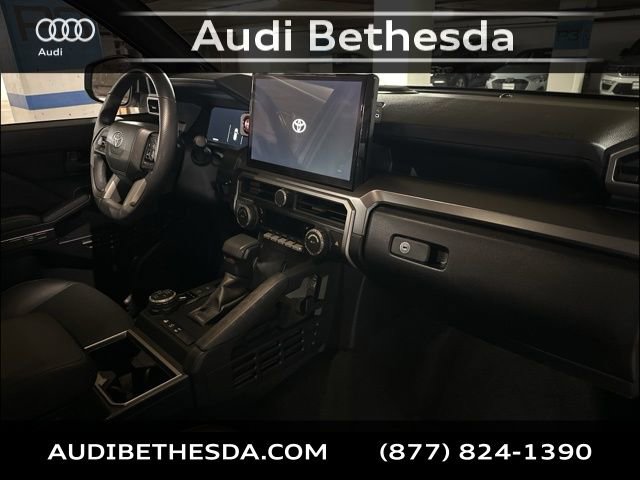 Used 2025 Toyota 4Runner TRD Off-Road Premium w/ Tow Technology Package AWD/4WD image 11