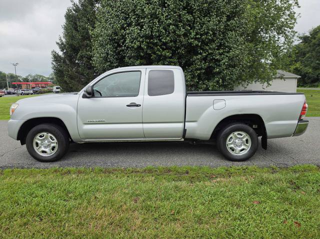 Used 2012 Toyota Tacoma 2WD Access Cab w/ SR5 Pkg