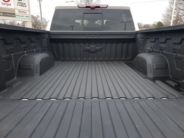 Used 2025 Chevrolet Silverado 1500 High Country AWD/4WD image 30