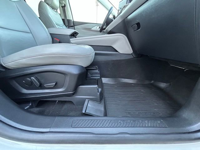 Used 2025 Ford Explorer Active w/ Active Comfort Package AWD/4WD image 35