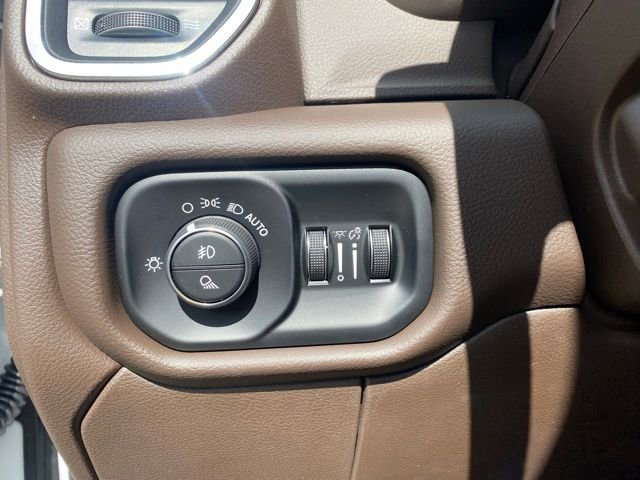 New 2025 RAM 2500 Laramie image 16