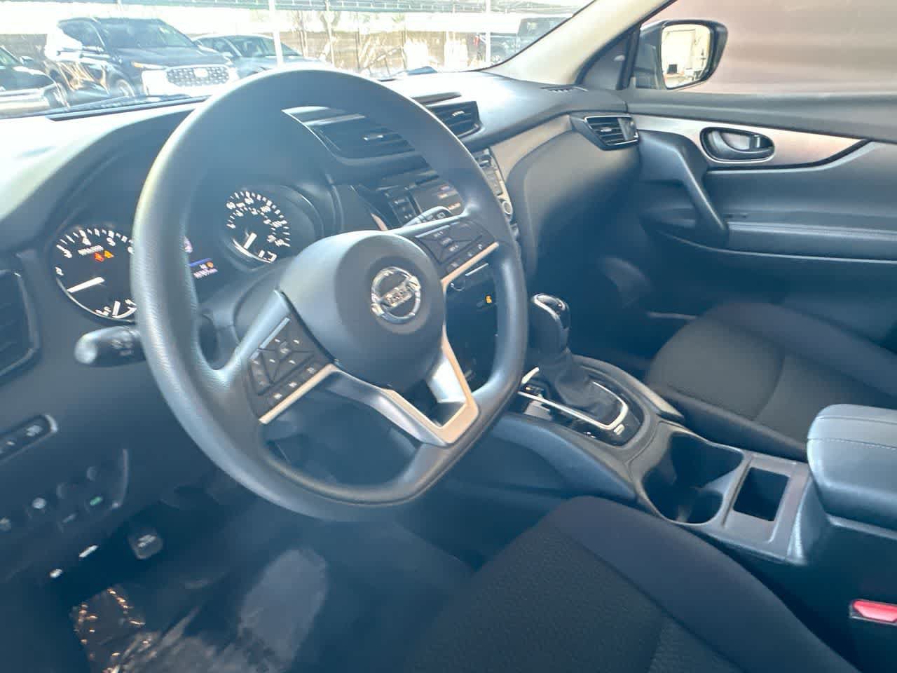 Used 2020 Nissan Rogue Sport S FWD image 13