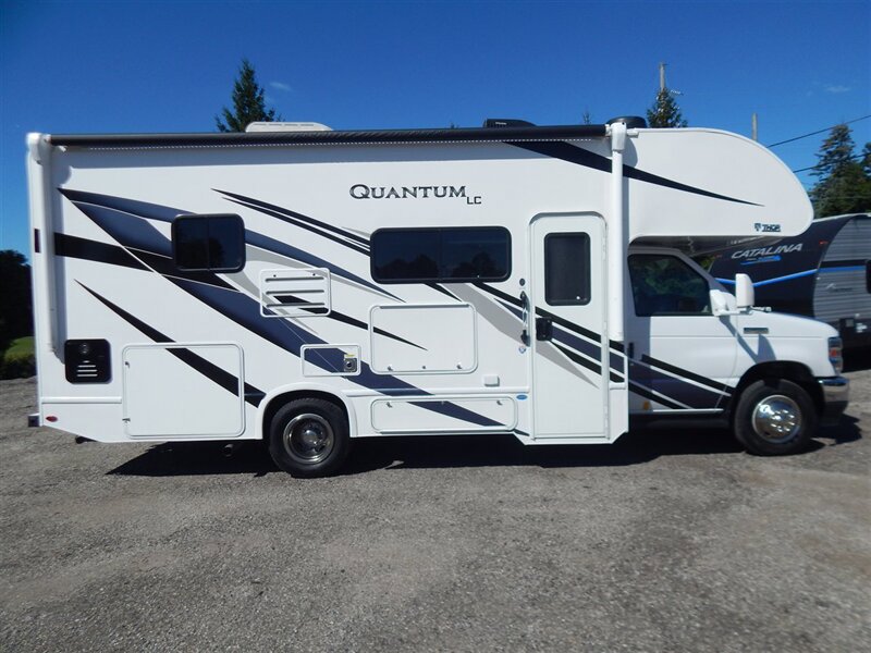 Used 2022 Ford E-450 and Econoline 450 Super Duty w/ Motorhome Prep Package