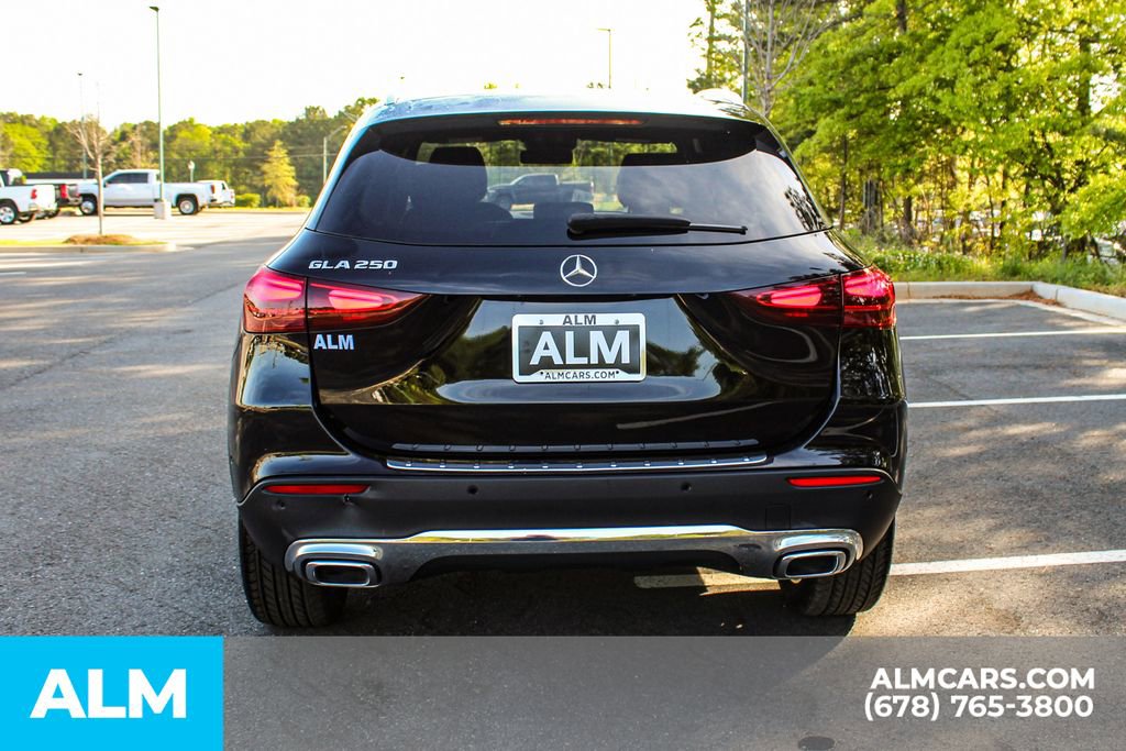 Used 2025 Mercedes-Benz GLA 250 image 11