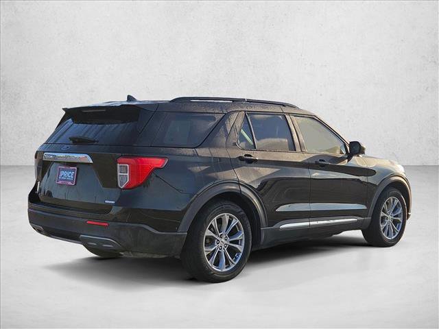Used 2020 Ford Explorer XLT w/ Equipment Group 202A image 5