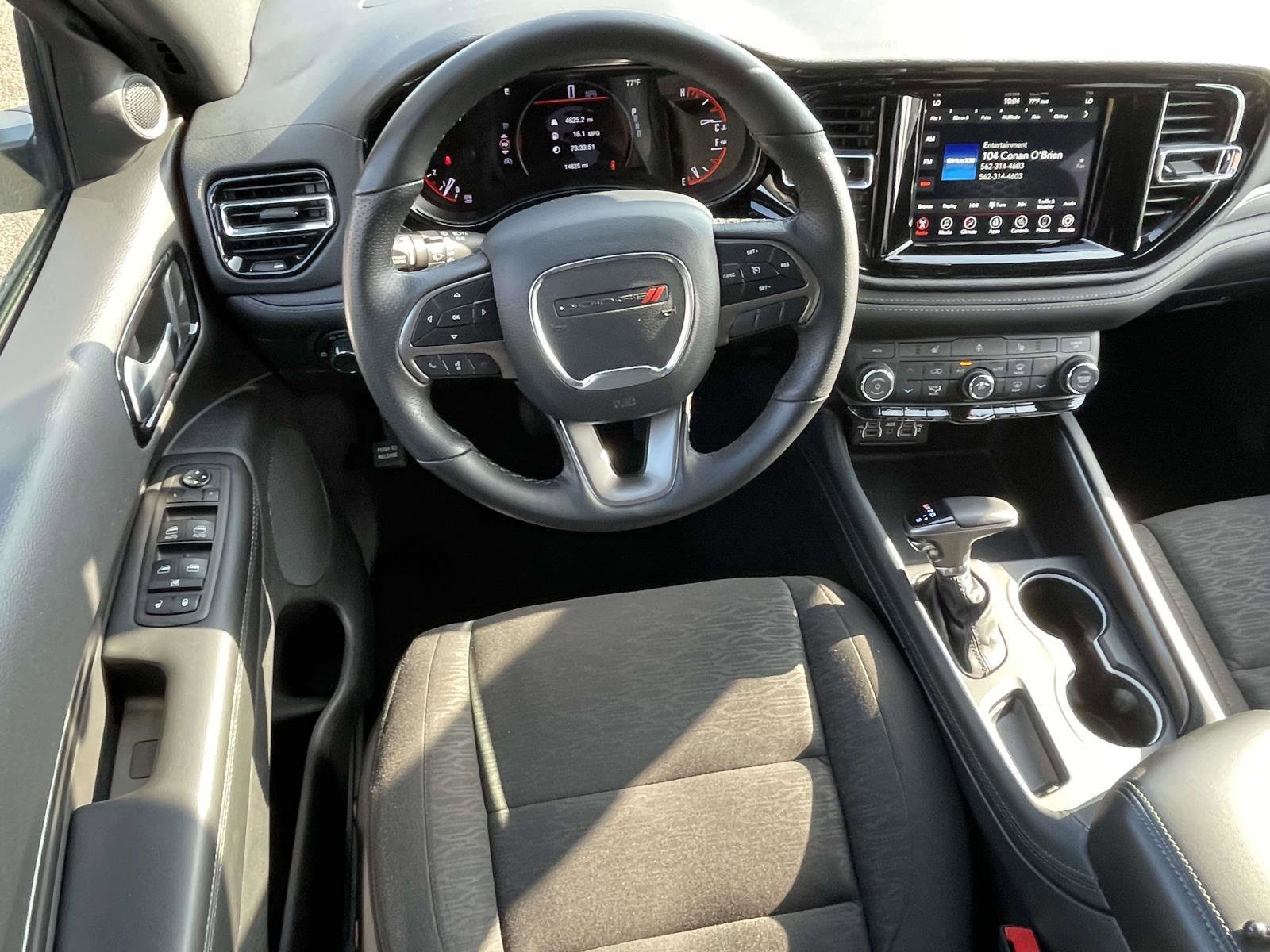 Used 2024 Dodge Durango SXT image 18