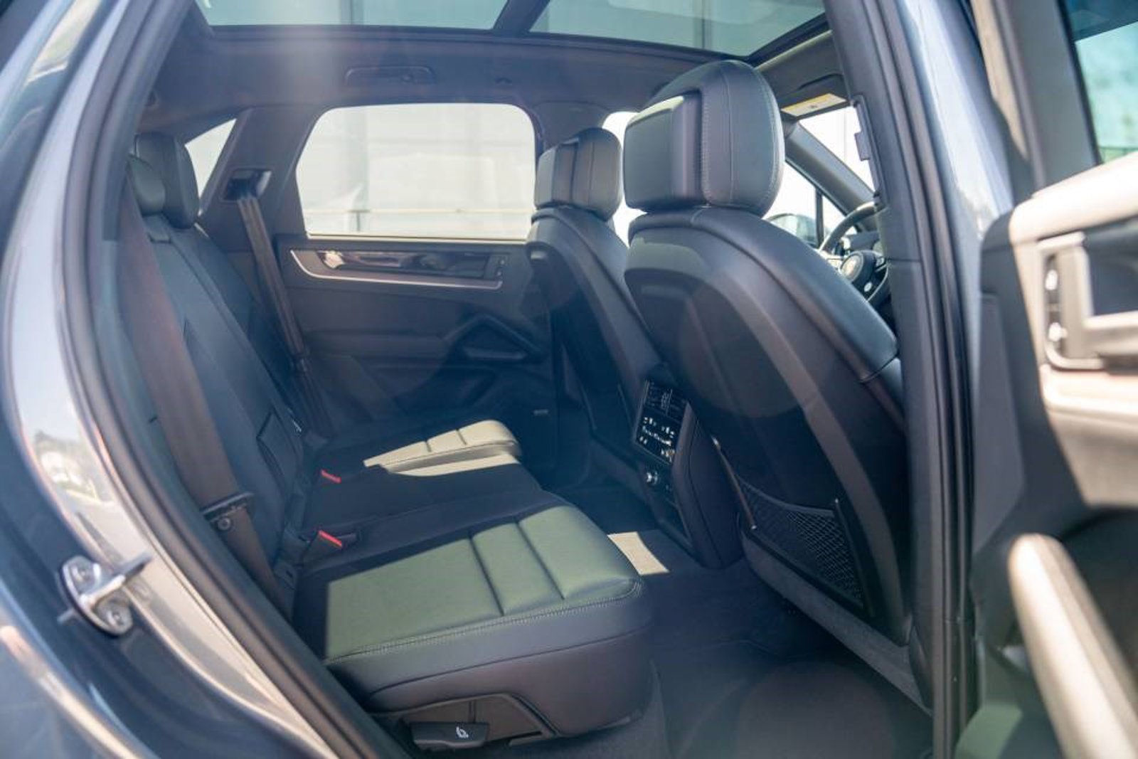 New 2026 Porsche Cayenne AWD/4WD image 23