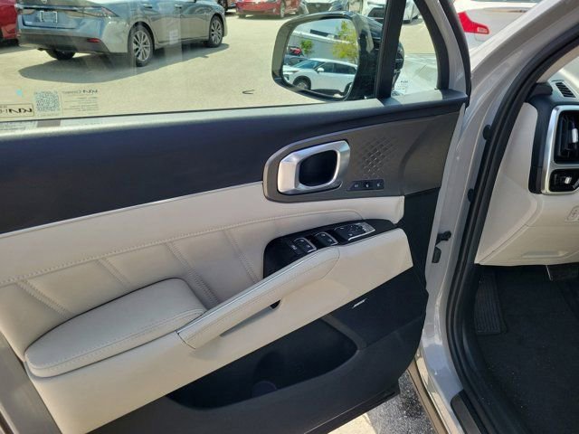 Used 2022 Kia Sorento SX image 23