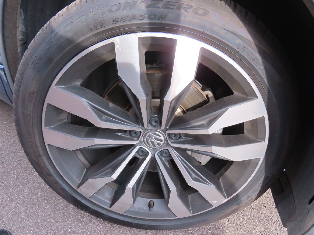 Used 2020 Volkswagen Tiguan SEL Premium R-Line AWD/4WD image 18