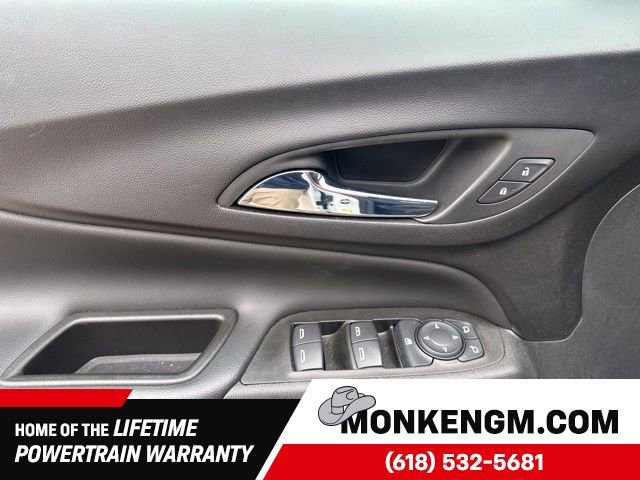 Used 2021 Chevrolet Equinox LT image 10