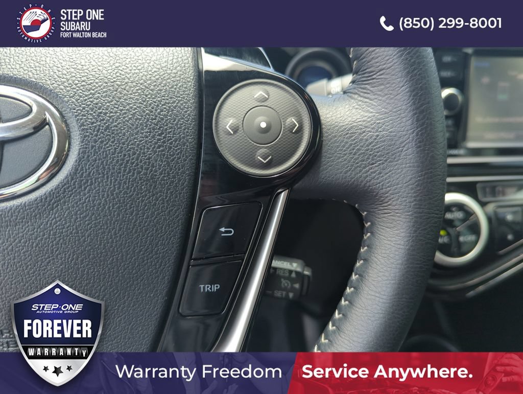 Used 2018 Toyota Prius C FWD image 23