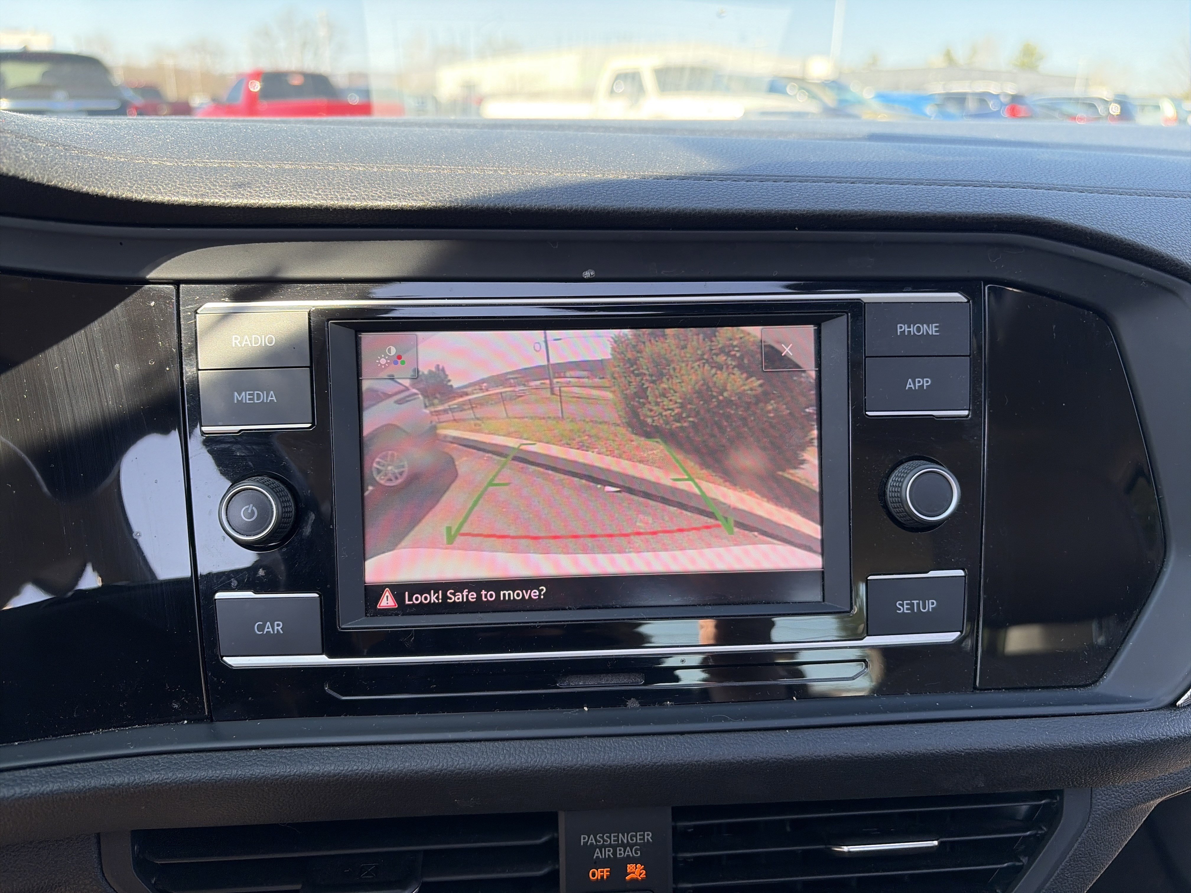 Used 2019 Volkswagen Jetta SE image 37