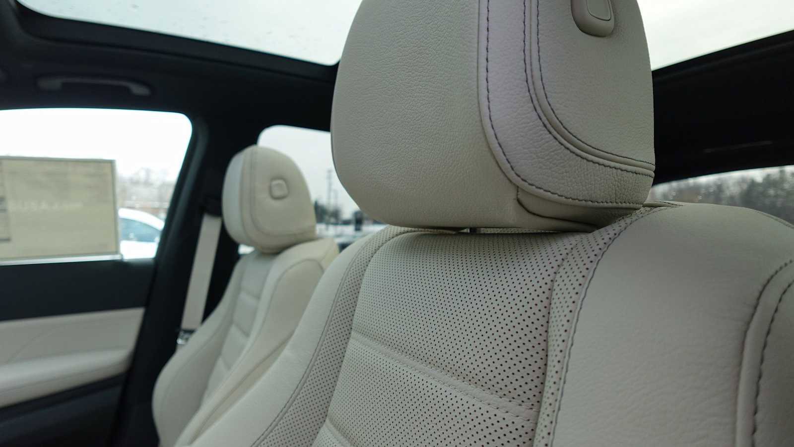 New 2026 Mercedes-Benz GLE 580 4MATIC image 38