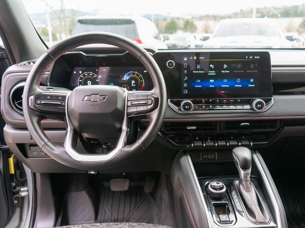 Used 2024 Chevrolet Colorado Z71 image 13