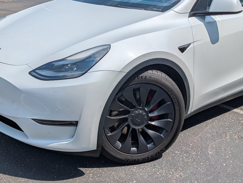 Used 2022 Tesla Model Y Performance AWD/4WD image 27