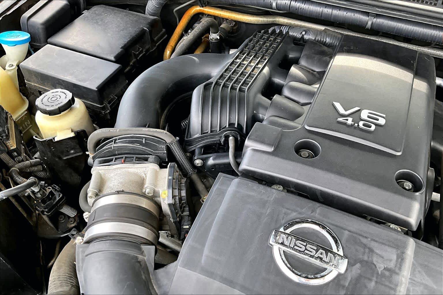 Used 2013 Nissan Frontier PRO-4X w/ Pro-4x Luxury Pkg AWD/4WD image 33