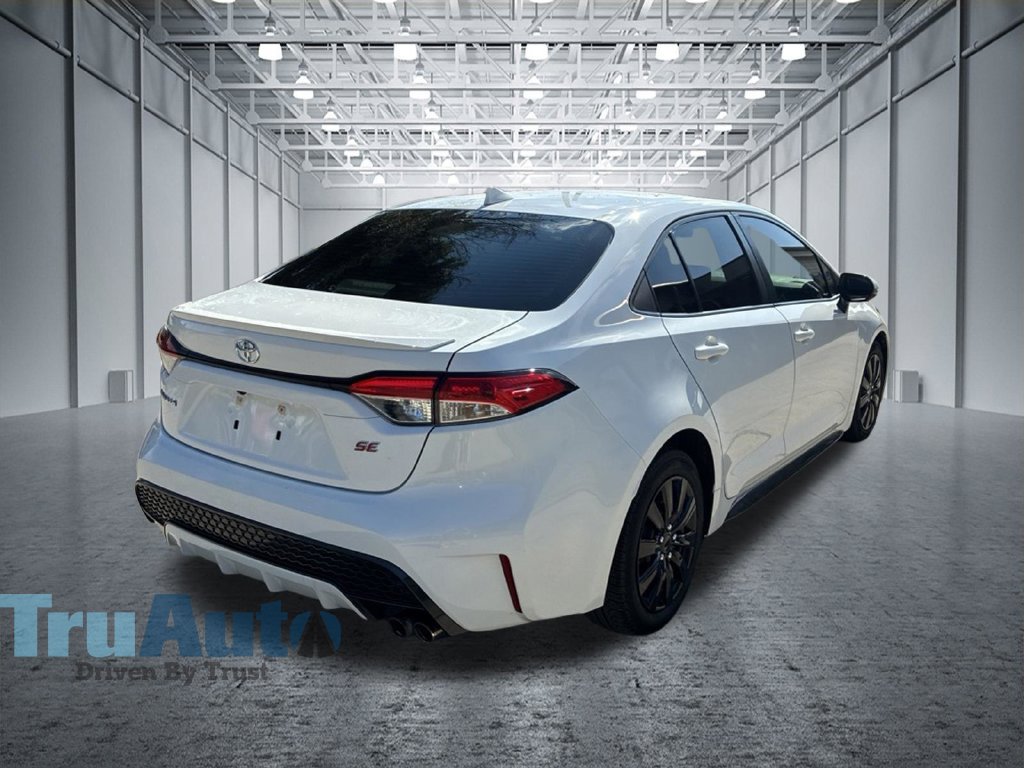 Used 2022 Toyota Corolla SE FWD image 8