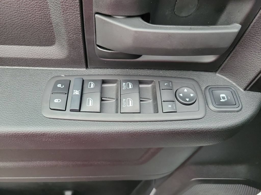 New 2024 RAM 2500 Tradesman w/ Safety Group AWD/4WD image 11
