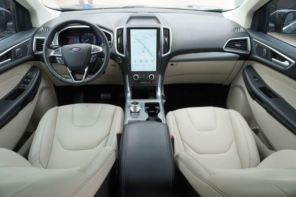 Used 2021 Ford Edge Titanium image 19