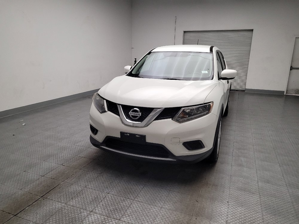 Used 2016 Nissan Rogue S w/ S Family Package FWD image 15