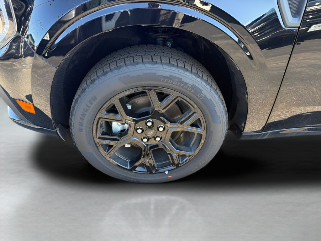 New 2025 Ford Maverick Lobo AWD/4WD image 28