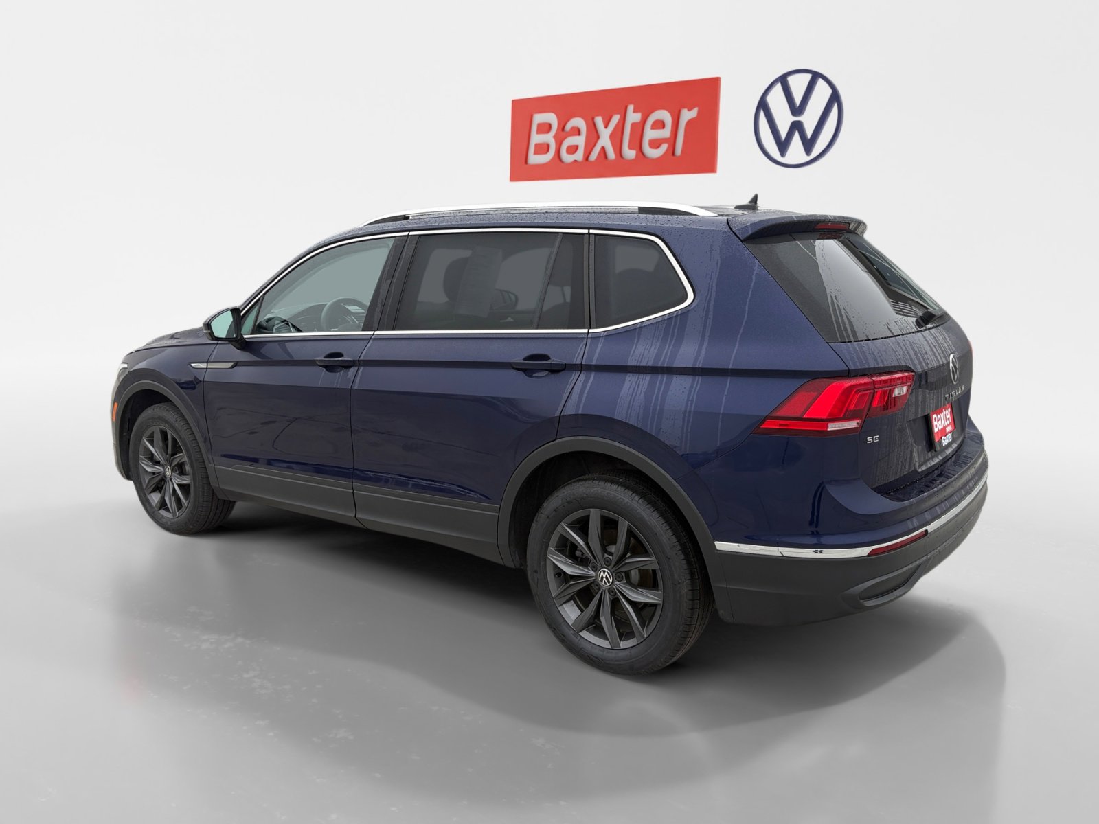 Used 2022 Volkswagen Tiguan SE image 12