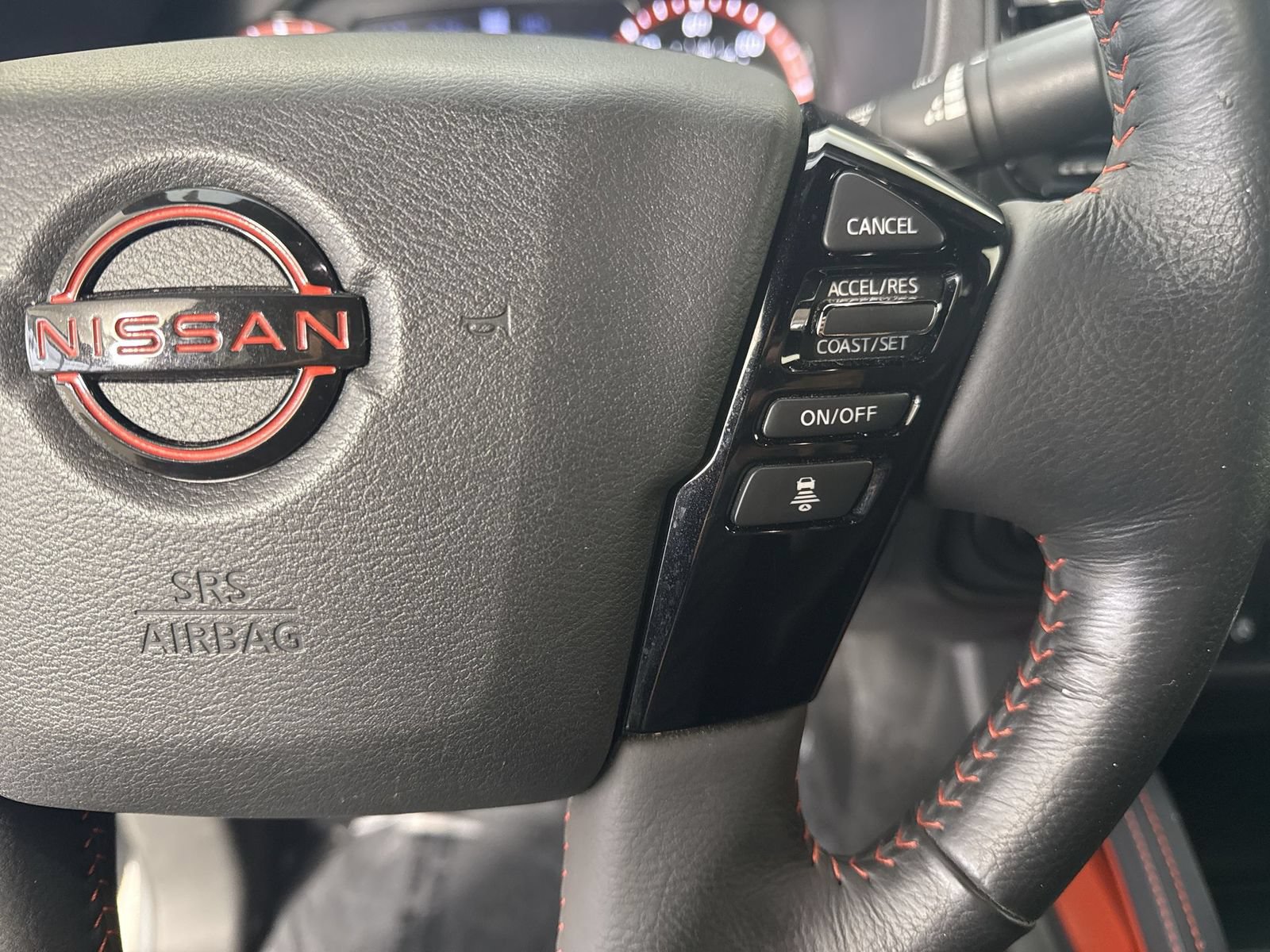 Used 2024 Nissan Frontier PRO-4X w/ Pro Convenience Package AWD/4WD image 14