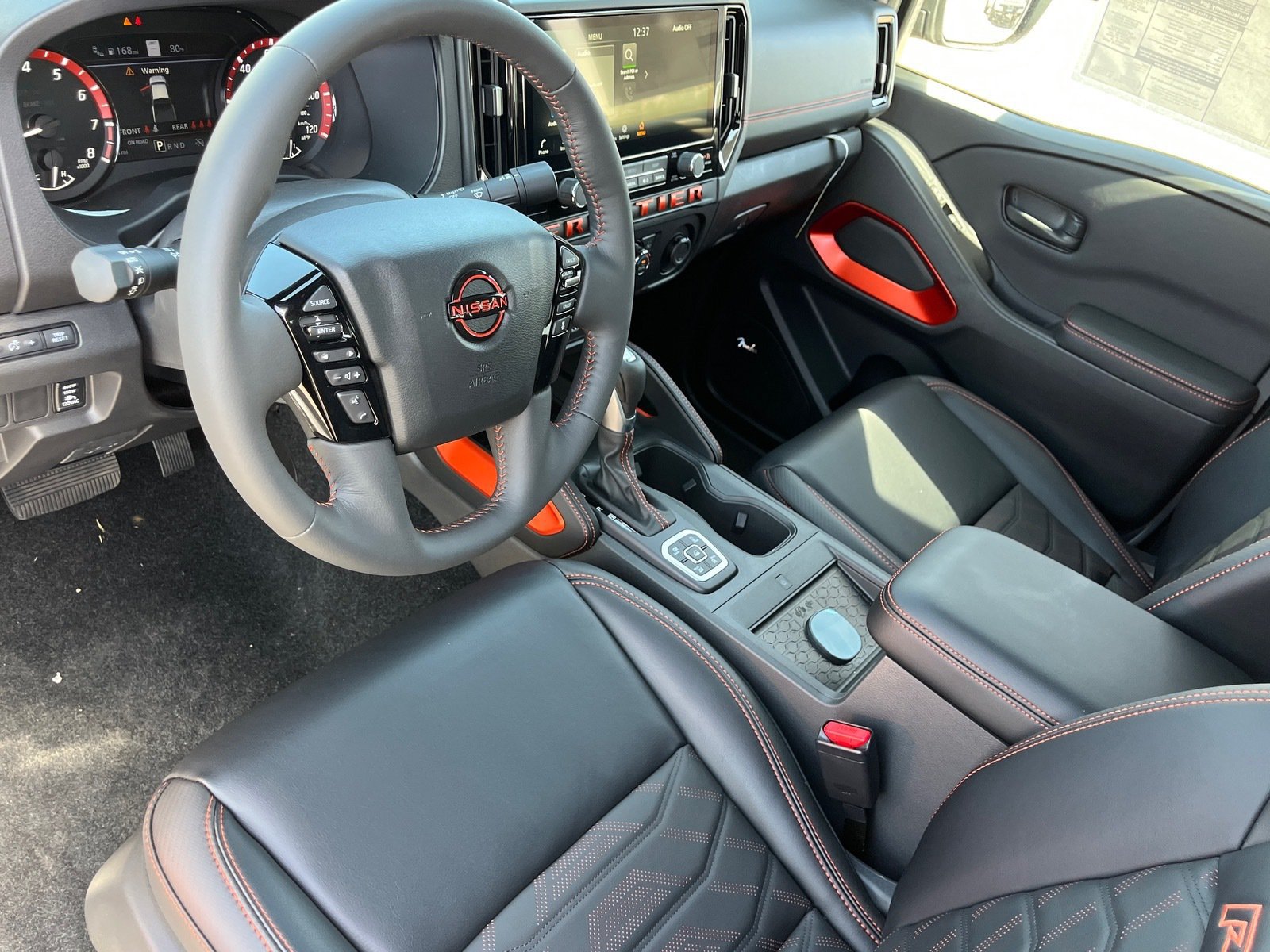 New 2027 Nissan Frontier PRO-4X AWD/4WD image 17