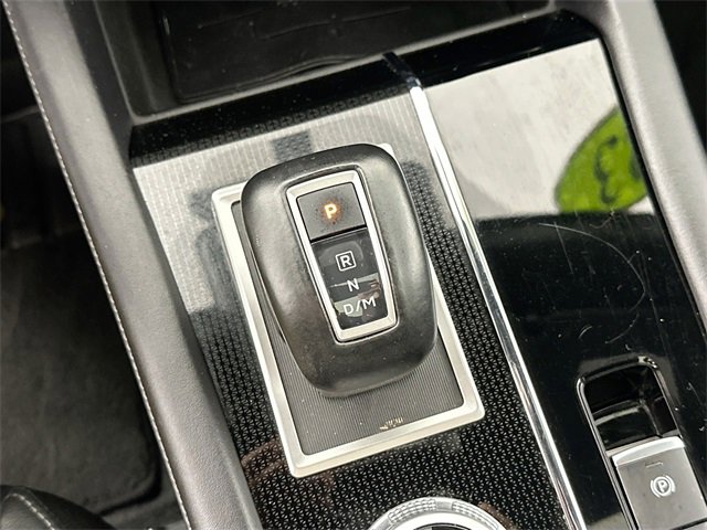 Used 2023 Mitsubishi Outlander SEL Black Edition image 16