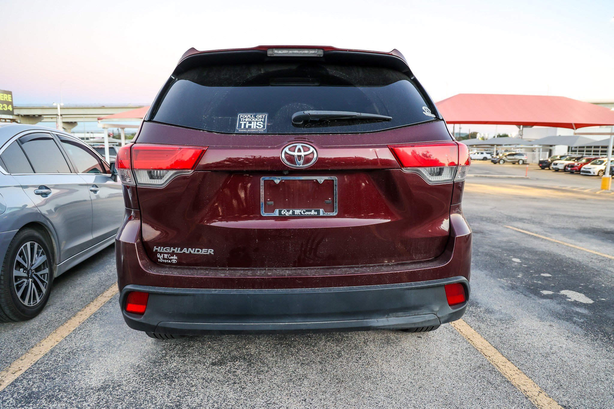 Used 2019 Toyota Highlander LE FWD image 9