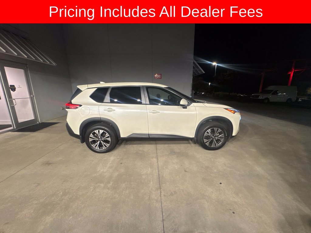 Certified 2023 Nissan Rogue SV FWD image 1