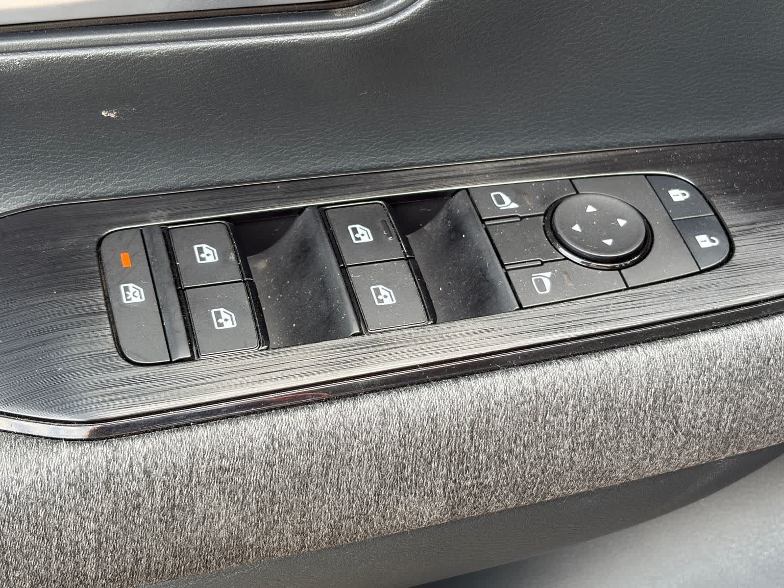 Certified 2026 Nissan Kicks SV FWD image 6