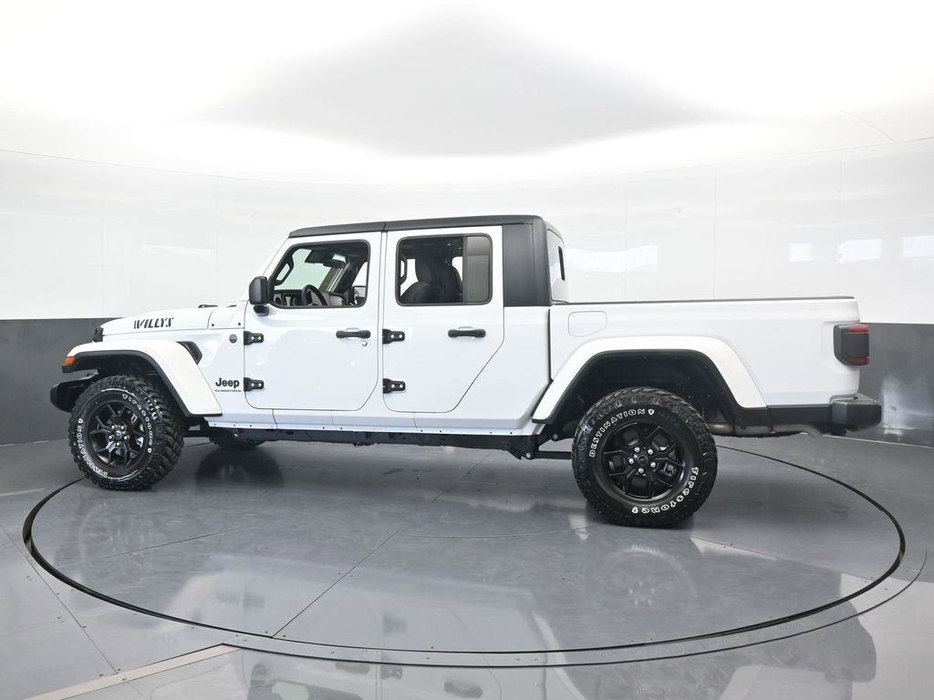 Used 2024 Jeep Gladiator Willys image 3