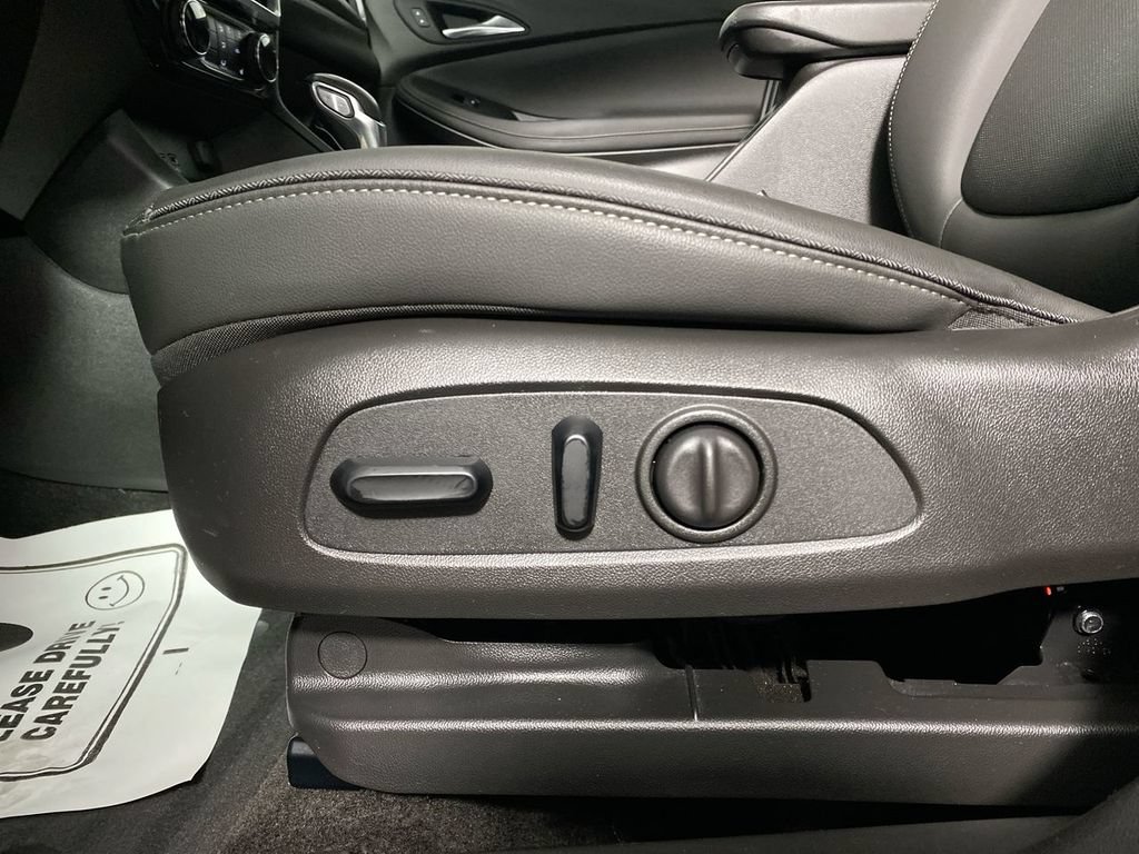 Certified 2024 Buick Encore GX Sport Touring w/ Experience Buick Package FWD image 12