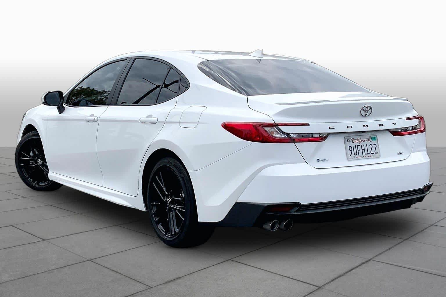 Certified 2025 Toyota Camry SE w/ Convenience Package FWD image 11