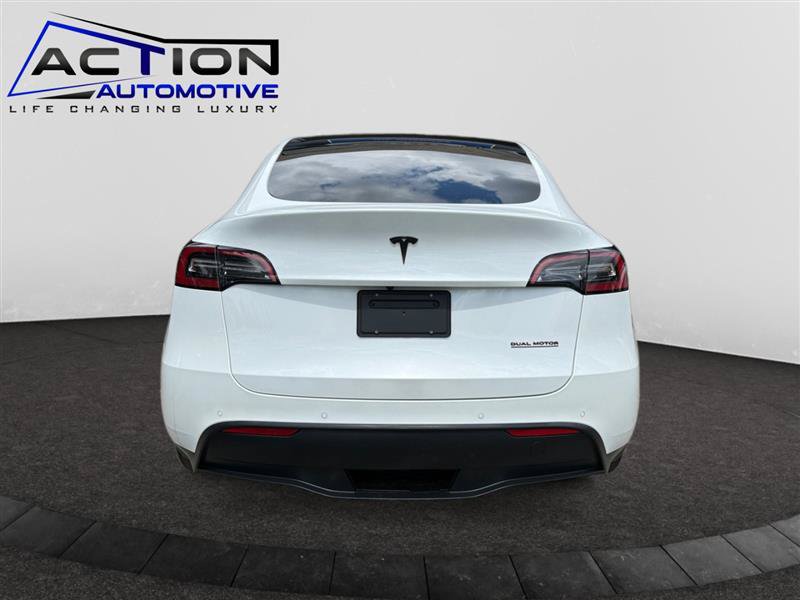 Used 2022 Tesla Model Y Performance AWD/4WD image 6