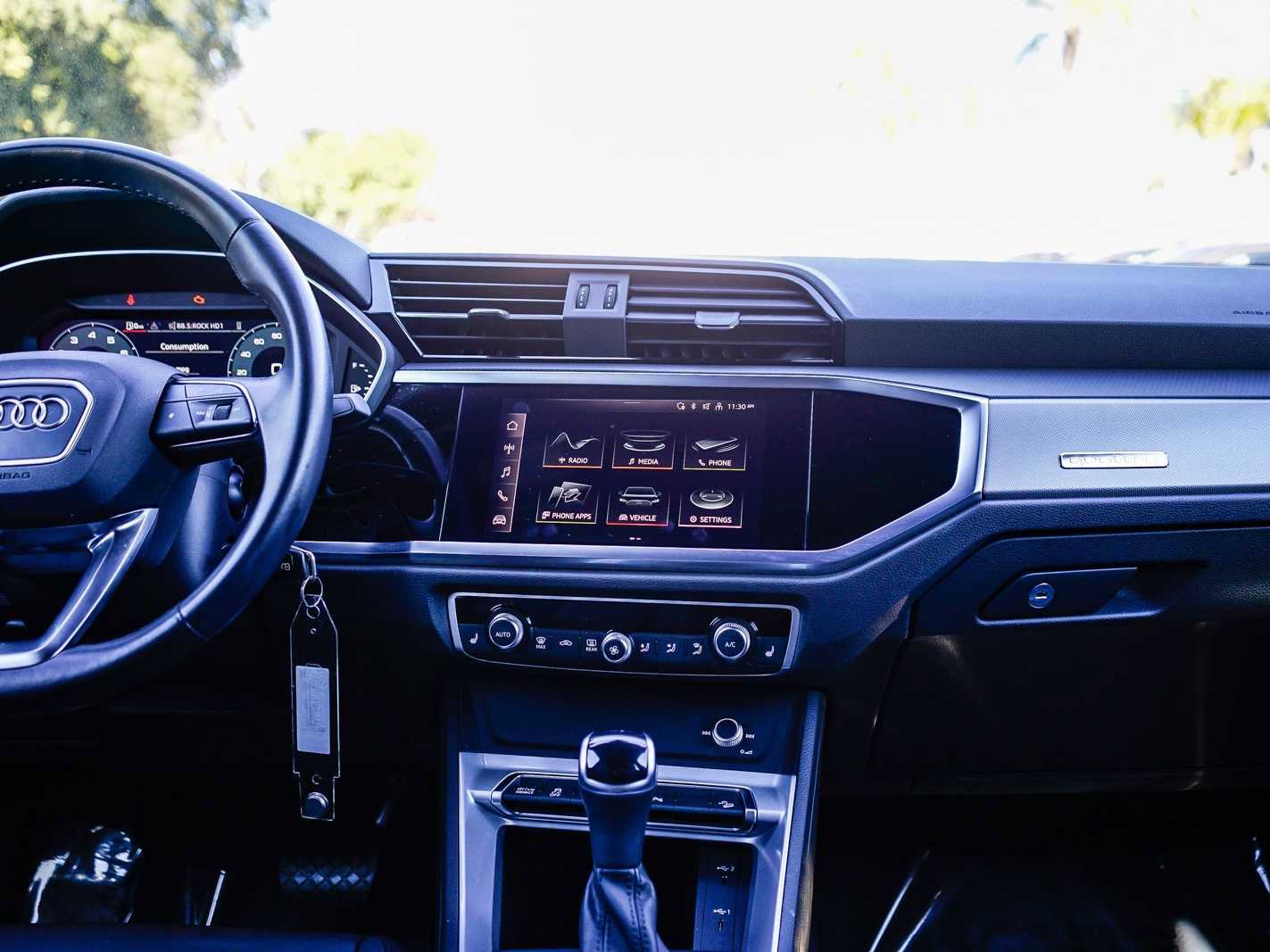 Used 2022 Audi Q3 2.0T Premium image 12