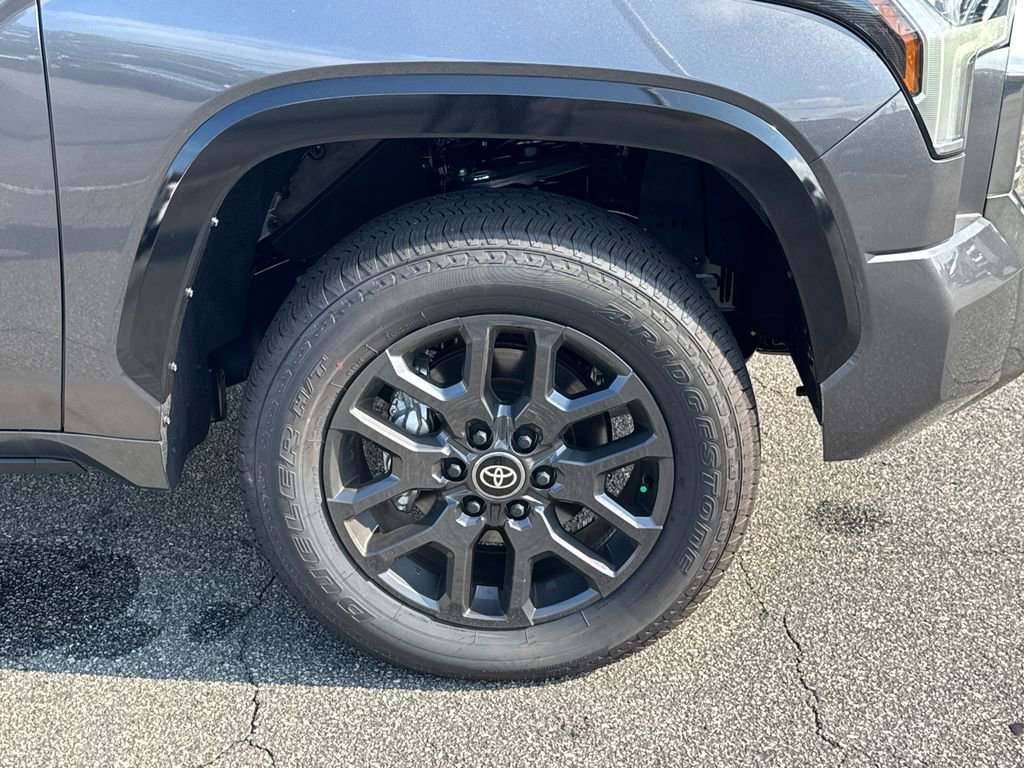 New 2025 Toyota Tundra Platinum AWD/4WD image 12