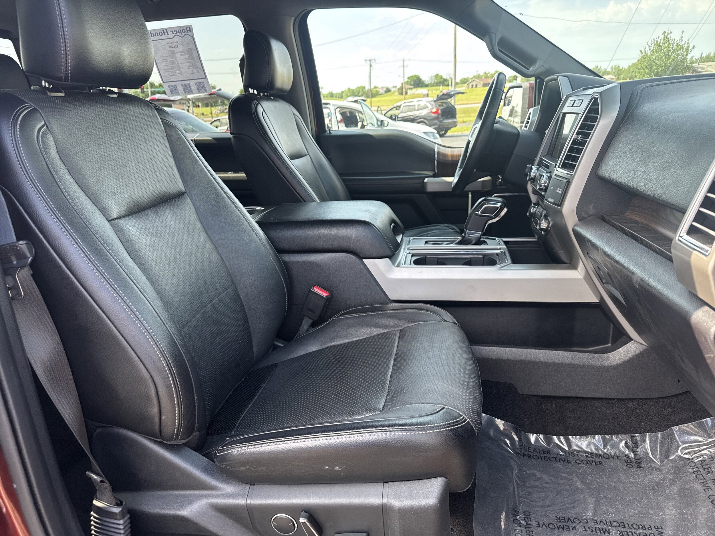 Used 2016 Ford F150 Lariat AWD/4WD image 13