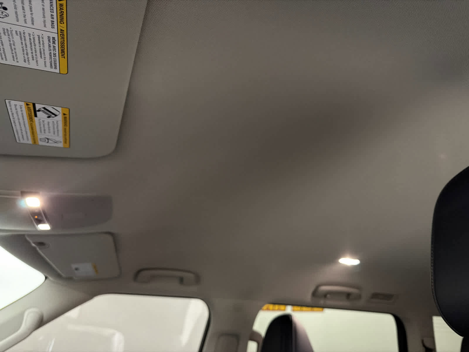 Used 2025 Nissan Armada SV image 15