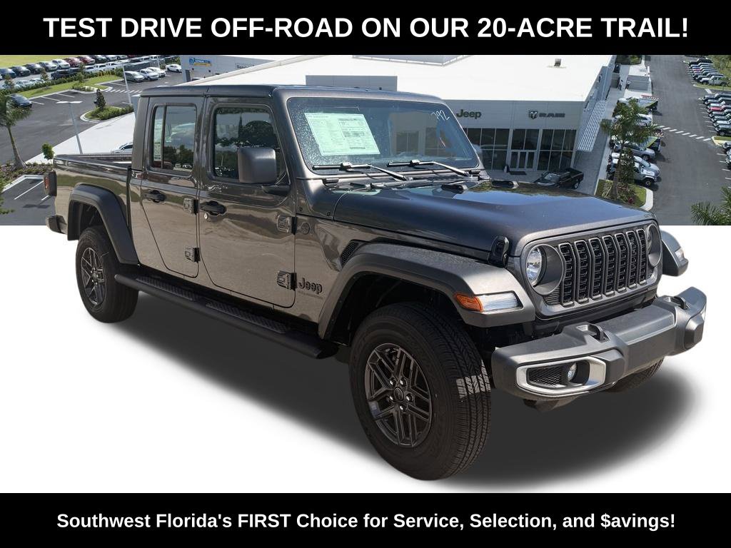 New 2026 Jeep Gladiator Sport AWD/4WD image 2