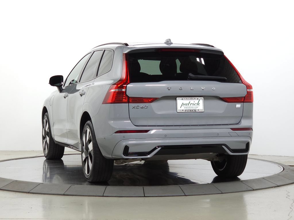 Certified 2024 Volvo XC60 T8 Ultimate w/ Protection Package Premier AWD/4WD image 7