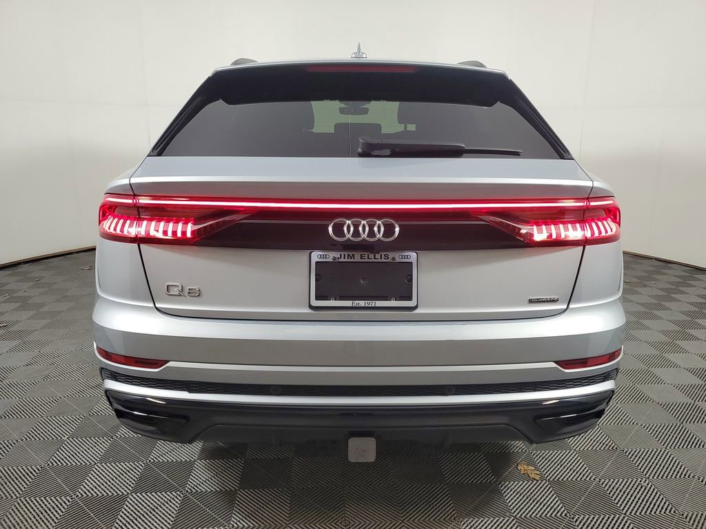 Used 2023 Audi Q8 Premium Plus image 5